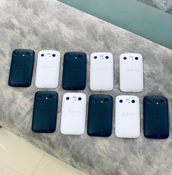 Balmuda Phone
