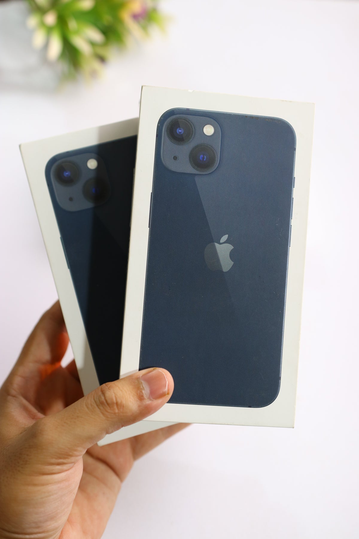 iPhone 13